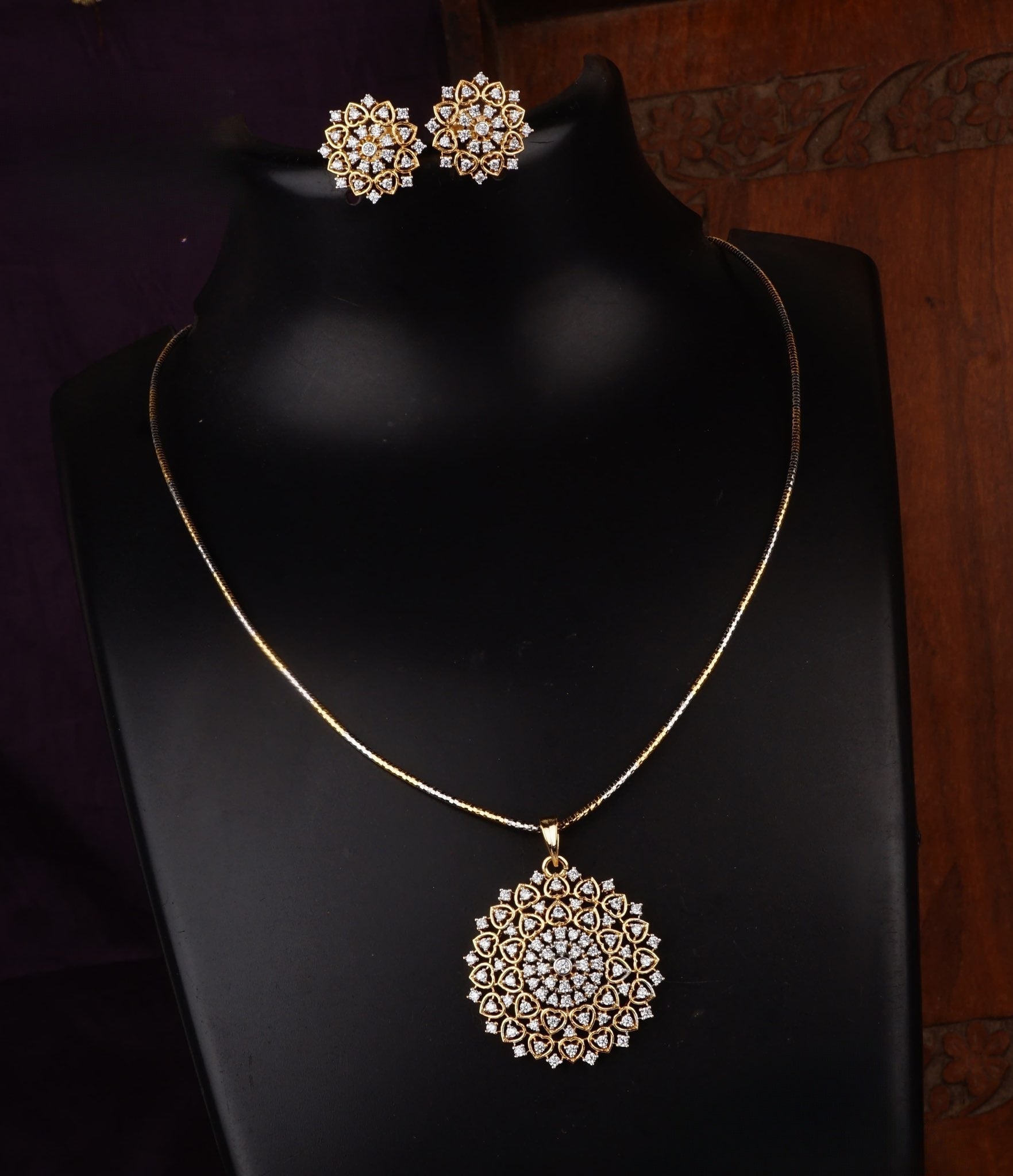 Diamond Replica