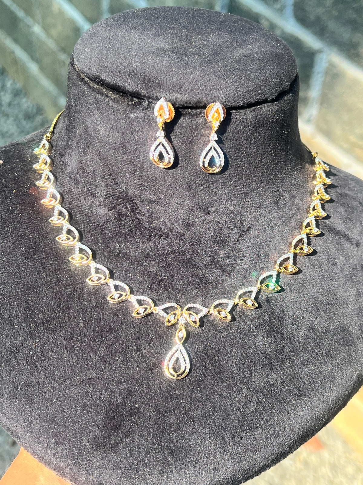 Premium diamond finish bridal necklace product code D154