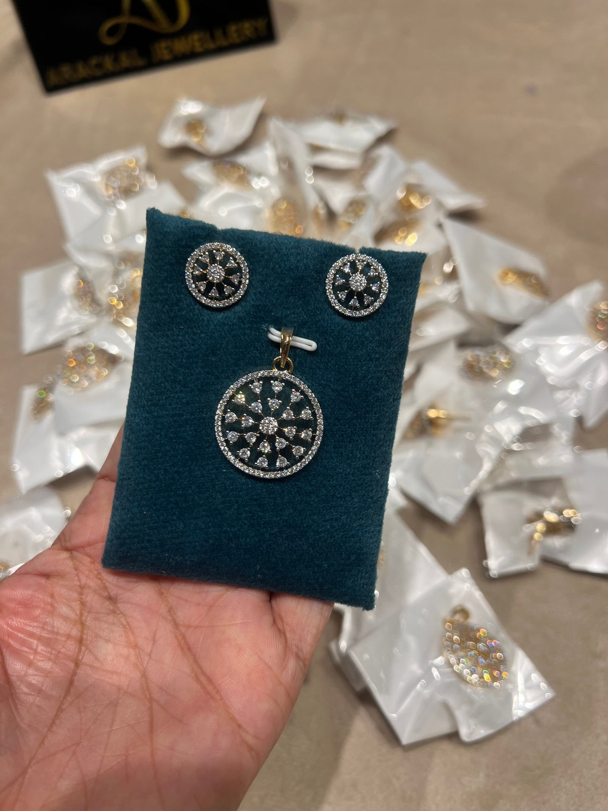 Premium diamond finish pendant with stud product code D341