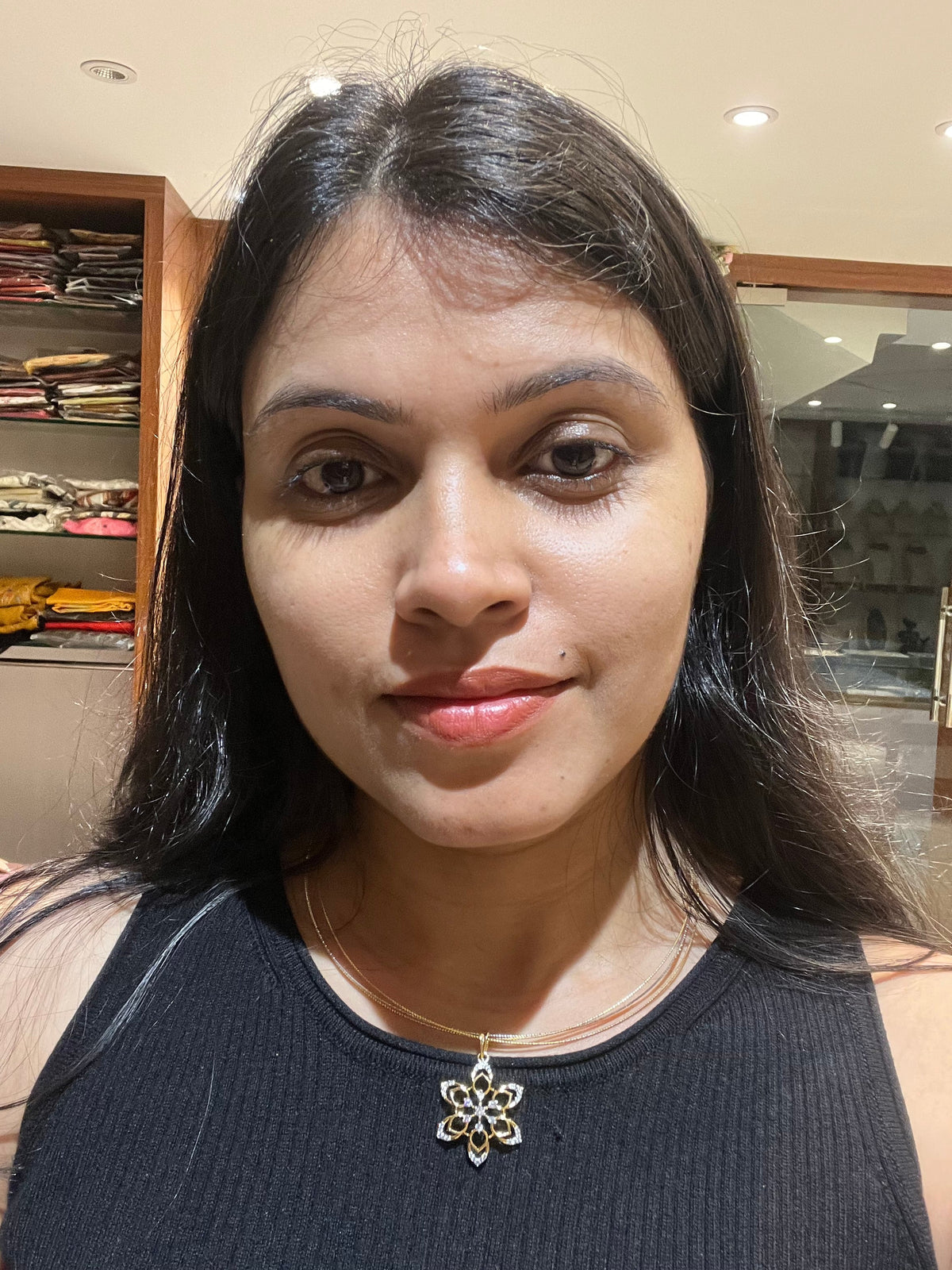 Premium diamond finish pendant set with 3layer hasli chain product code D197