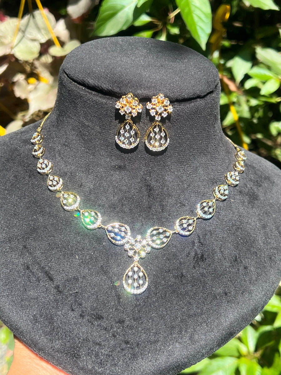 Premium diamond finish bridal necklace set product code D306