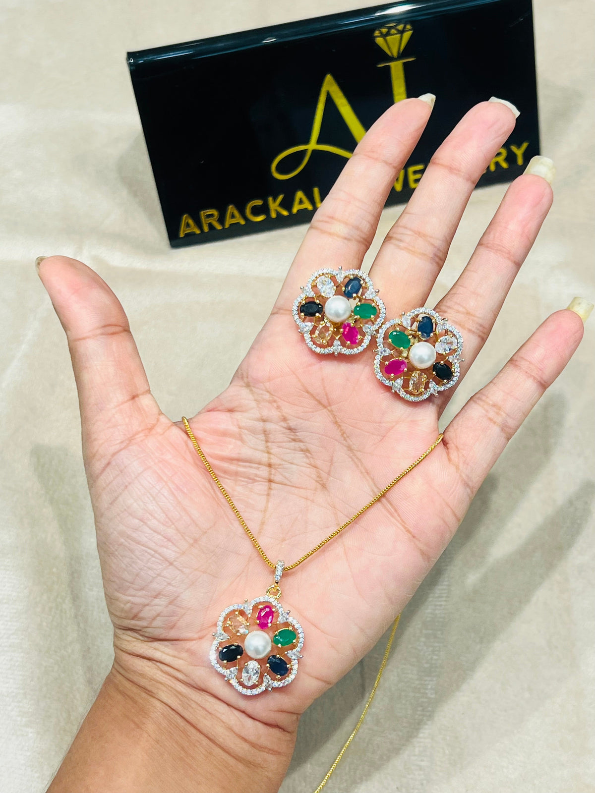 Premium diamond finish Multi color pendant set with 8pidichain product code D297