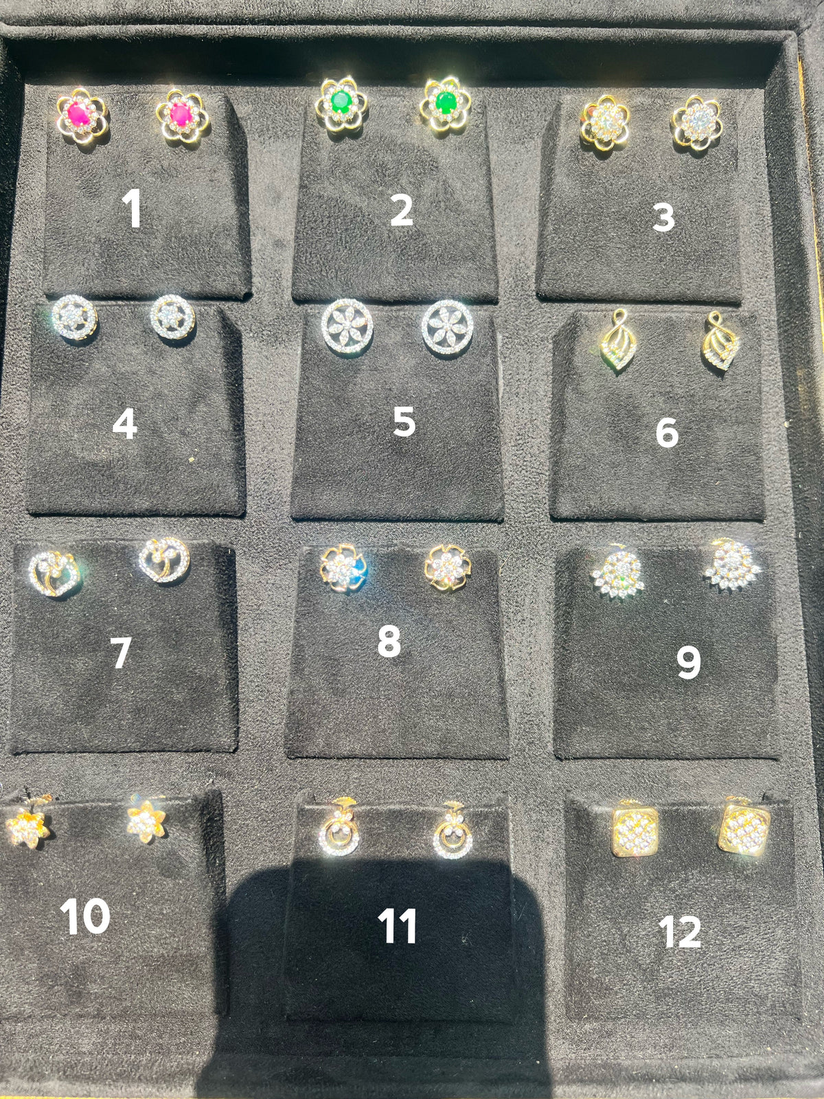 Premium diamond finish studs product code E110