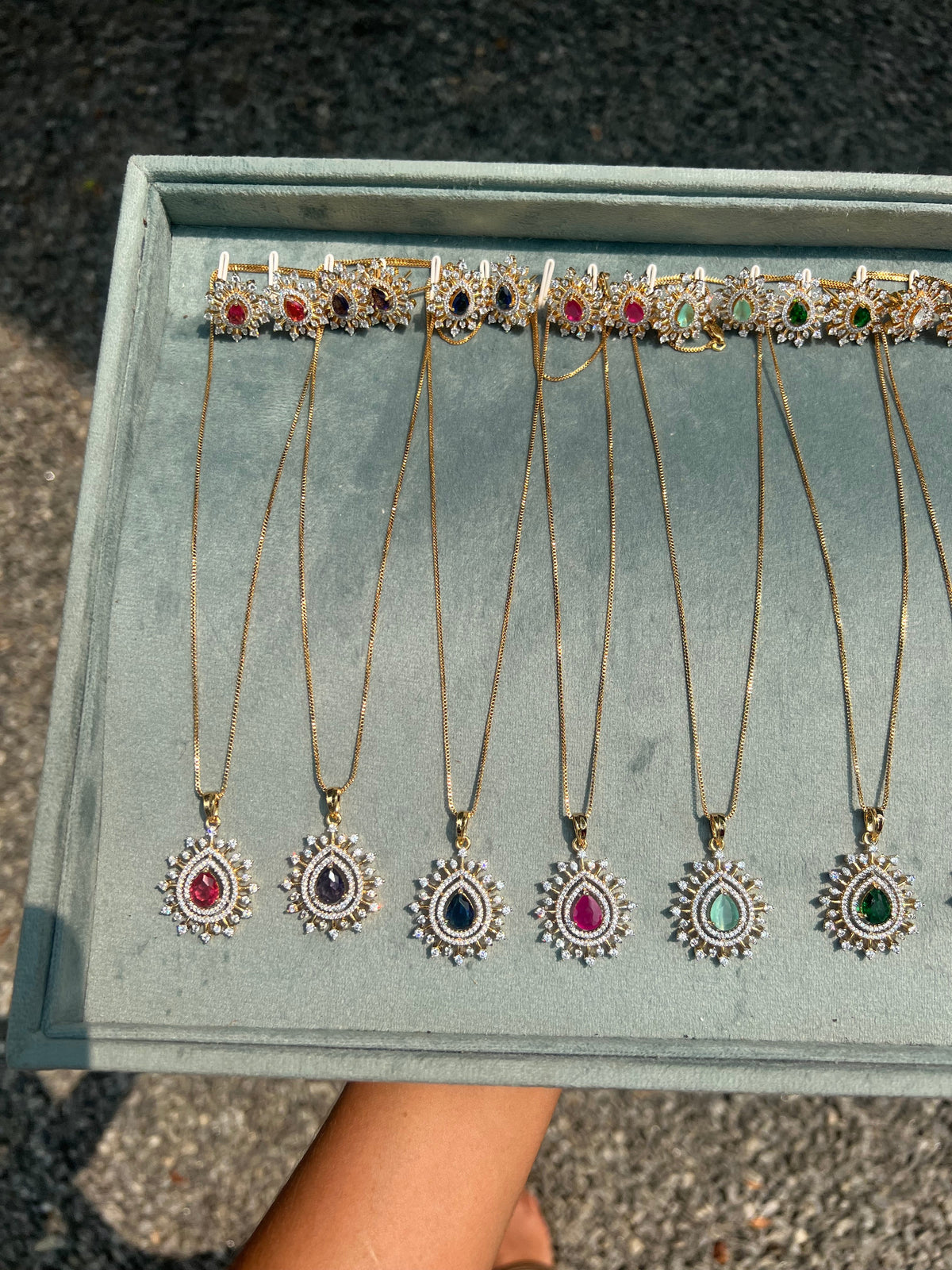 Premium occasion wear diamond finish pendant chain set product code D141