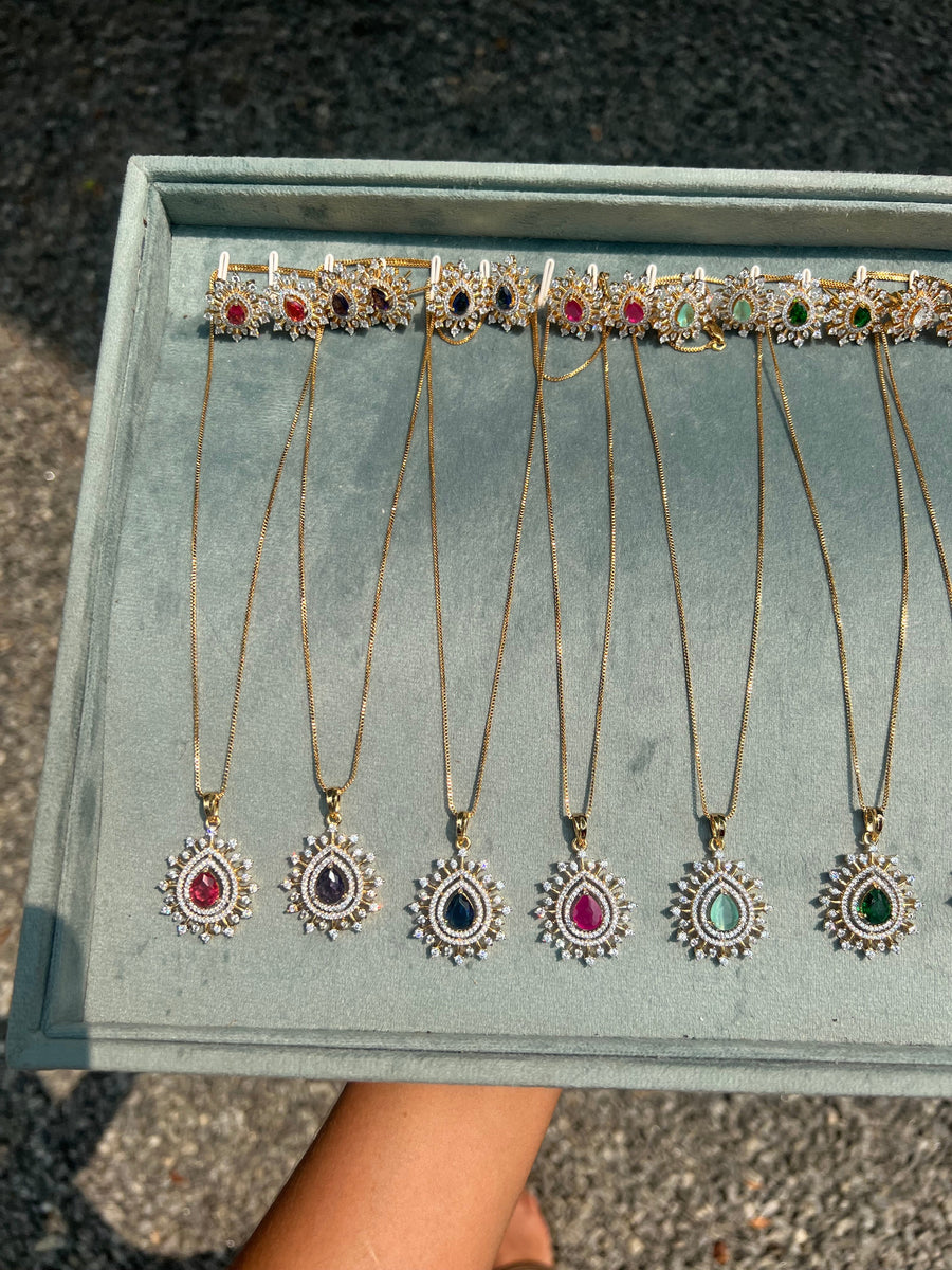 Premium occasion wear diamond finish pendant chain set product code D141