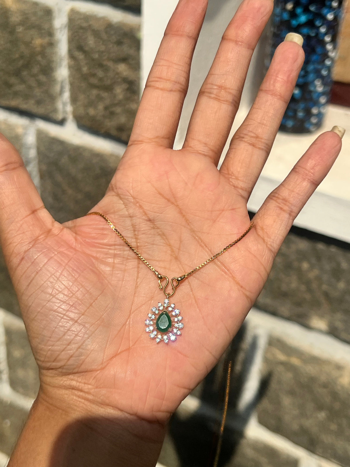 Premium occasion wear not sweat diamond finish small pendant with chain product code D125