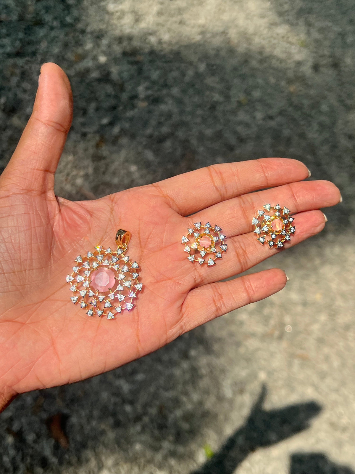 Premium diamond finish party wear pendant set product code D176
