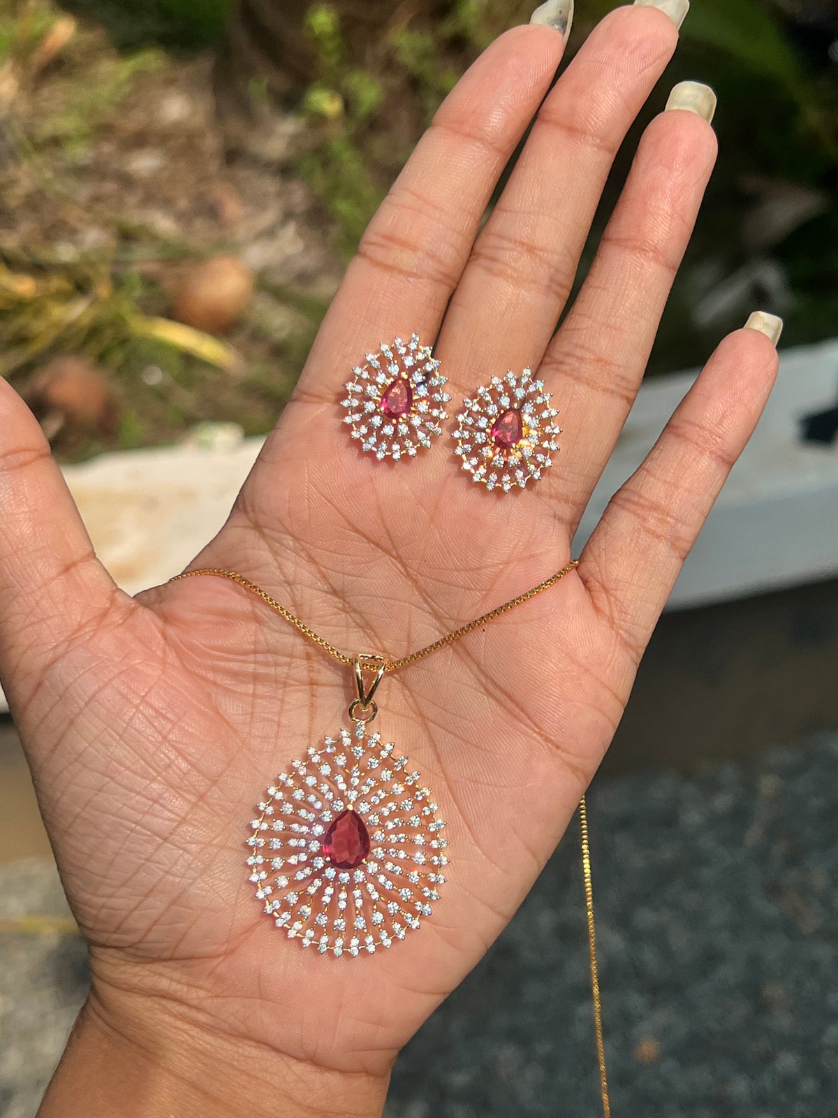 Premium diamond finish pendant chain set product code D134