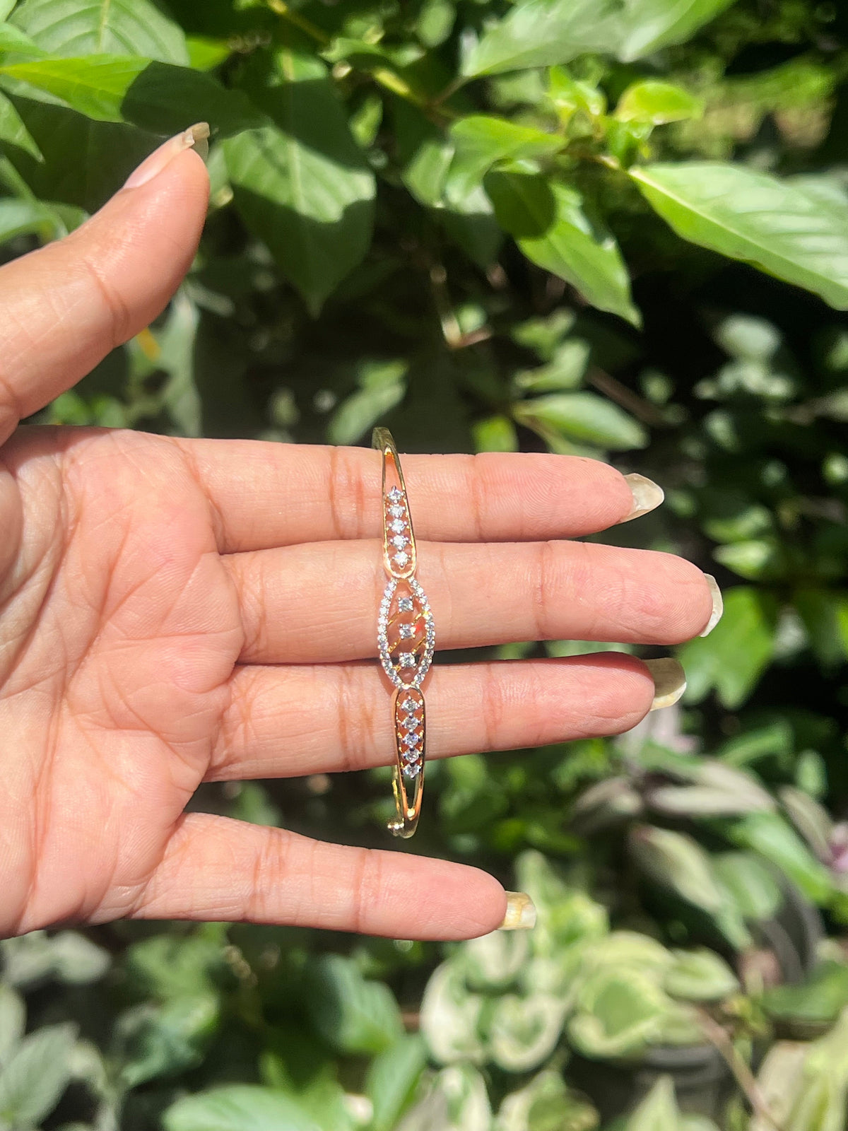 Premium party wear diamond finish openable bracelet product code B57