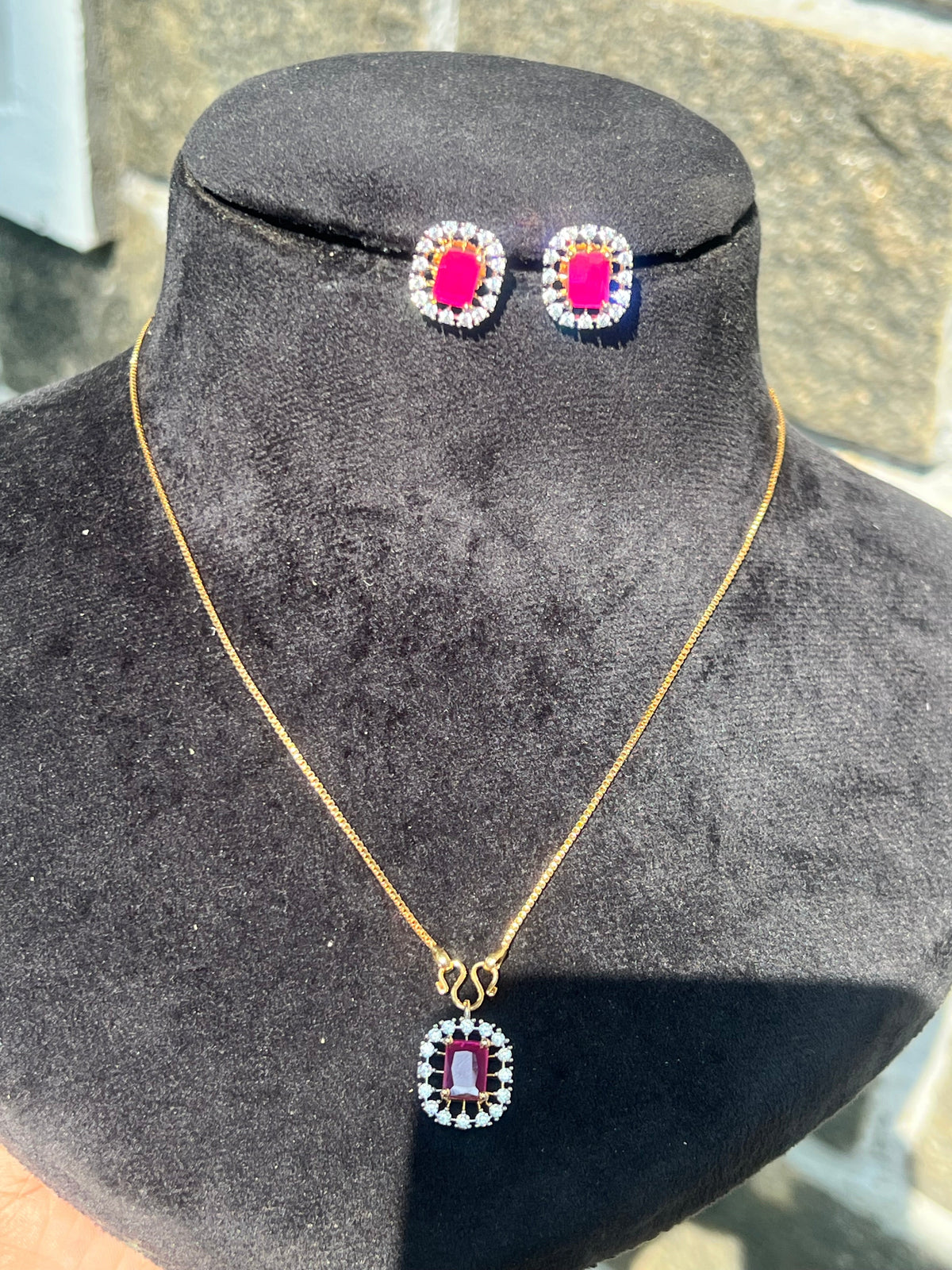 Premium diamond finishparty wear  pendant chain set product code D126