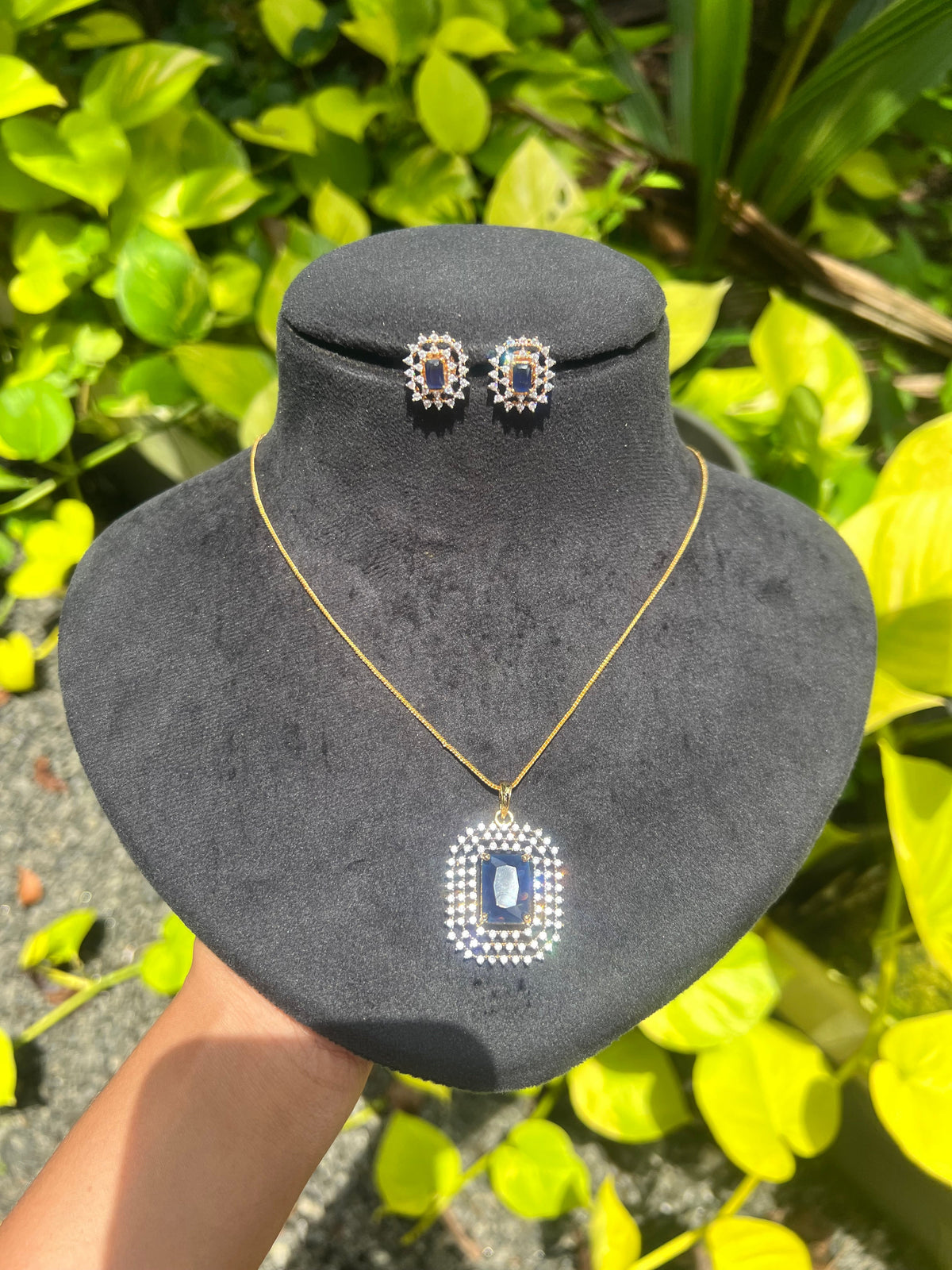 Premium diamond replica pendant chain set product code D12