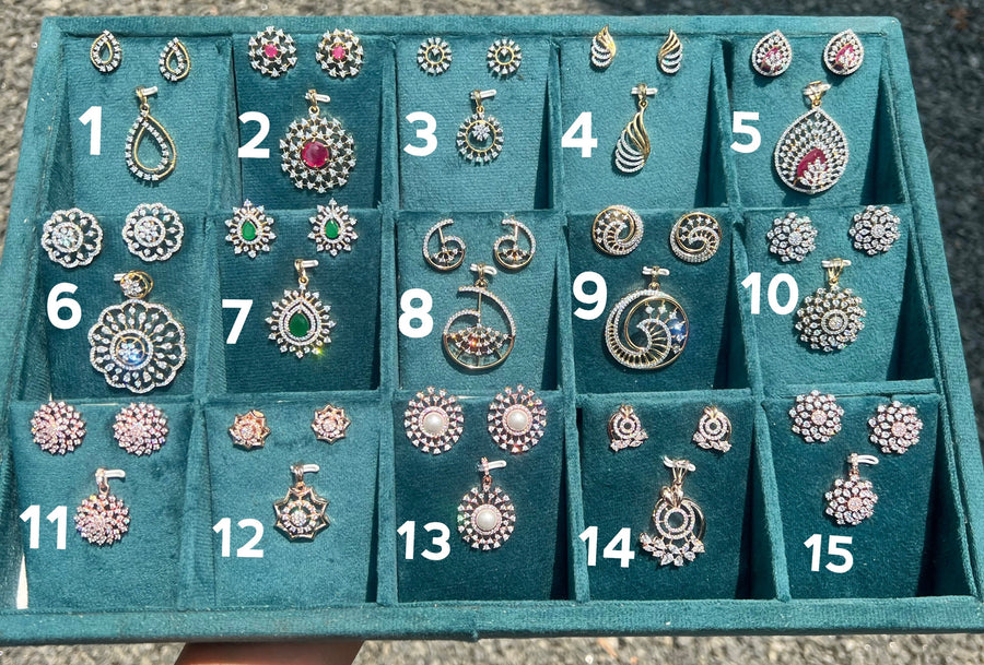 Premium party wear diamond finish GJ polish and last row  Rosegold polish pendant set ( not sweat proof)product code D235