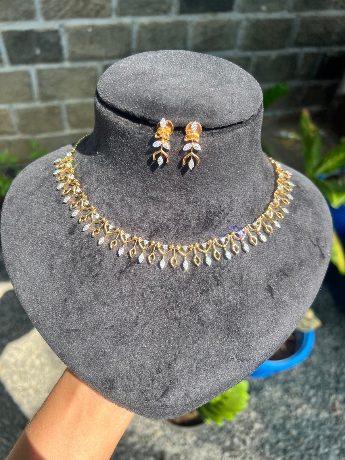 Premium diamond finish bridal necklace set product code D122