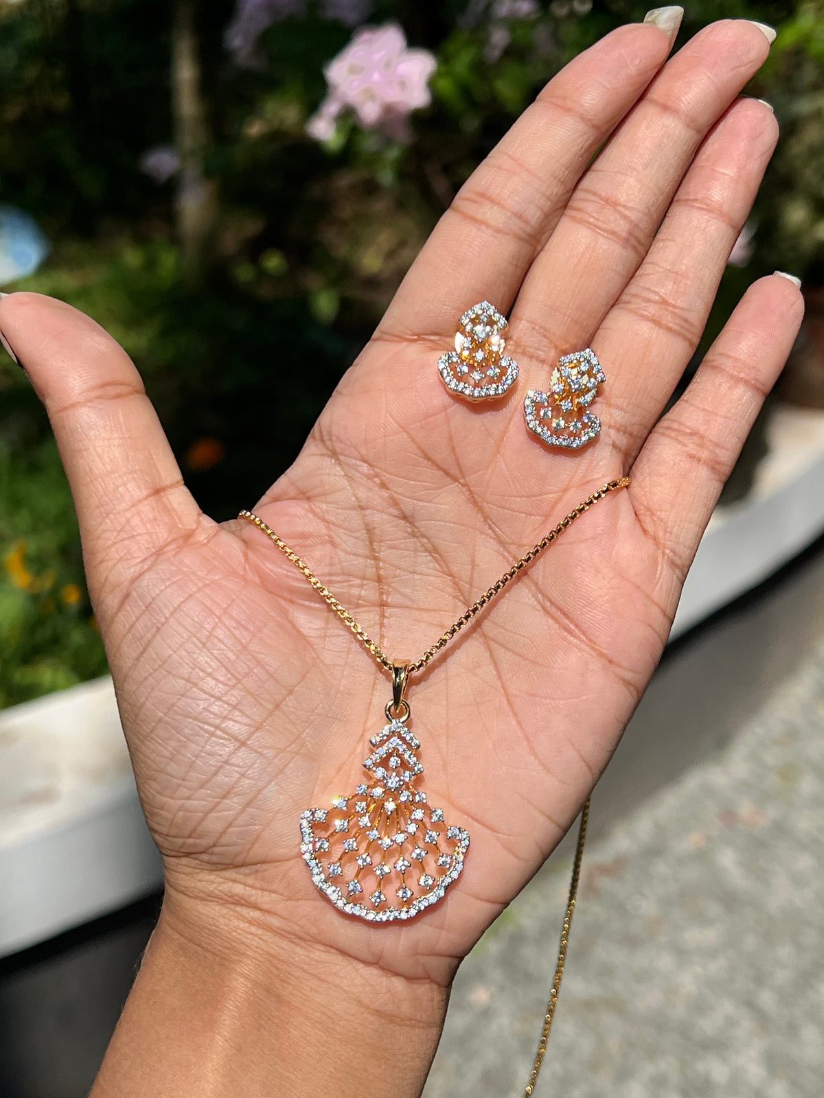 Premium diamond finish party wear pendant set product code 49