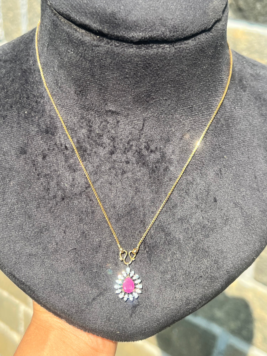 Premium occasion wear not sweat diamond finish small pendant with chain product code D125