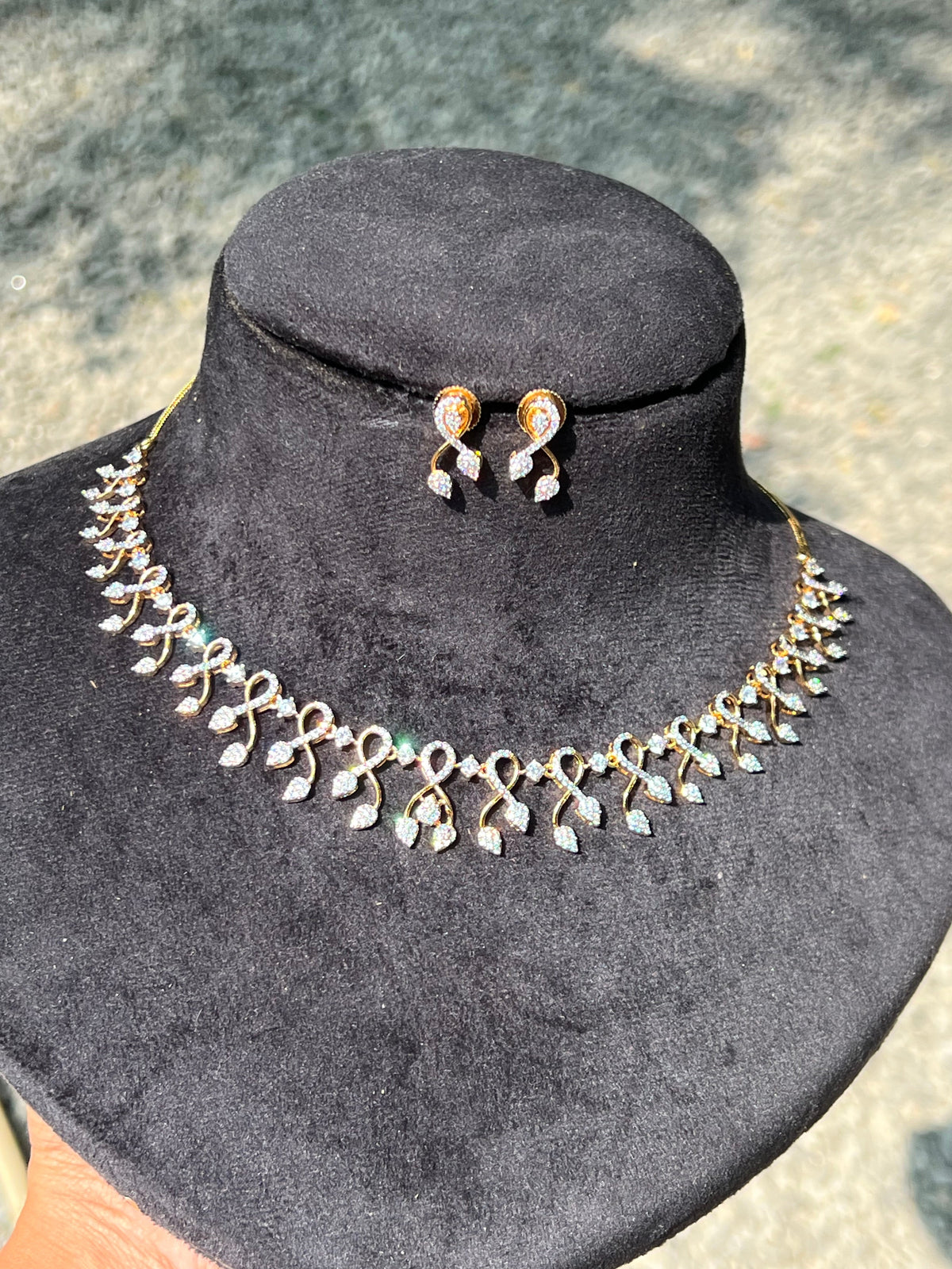 Premium diamond finish bridal necklace product code D85