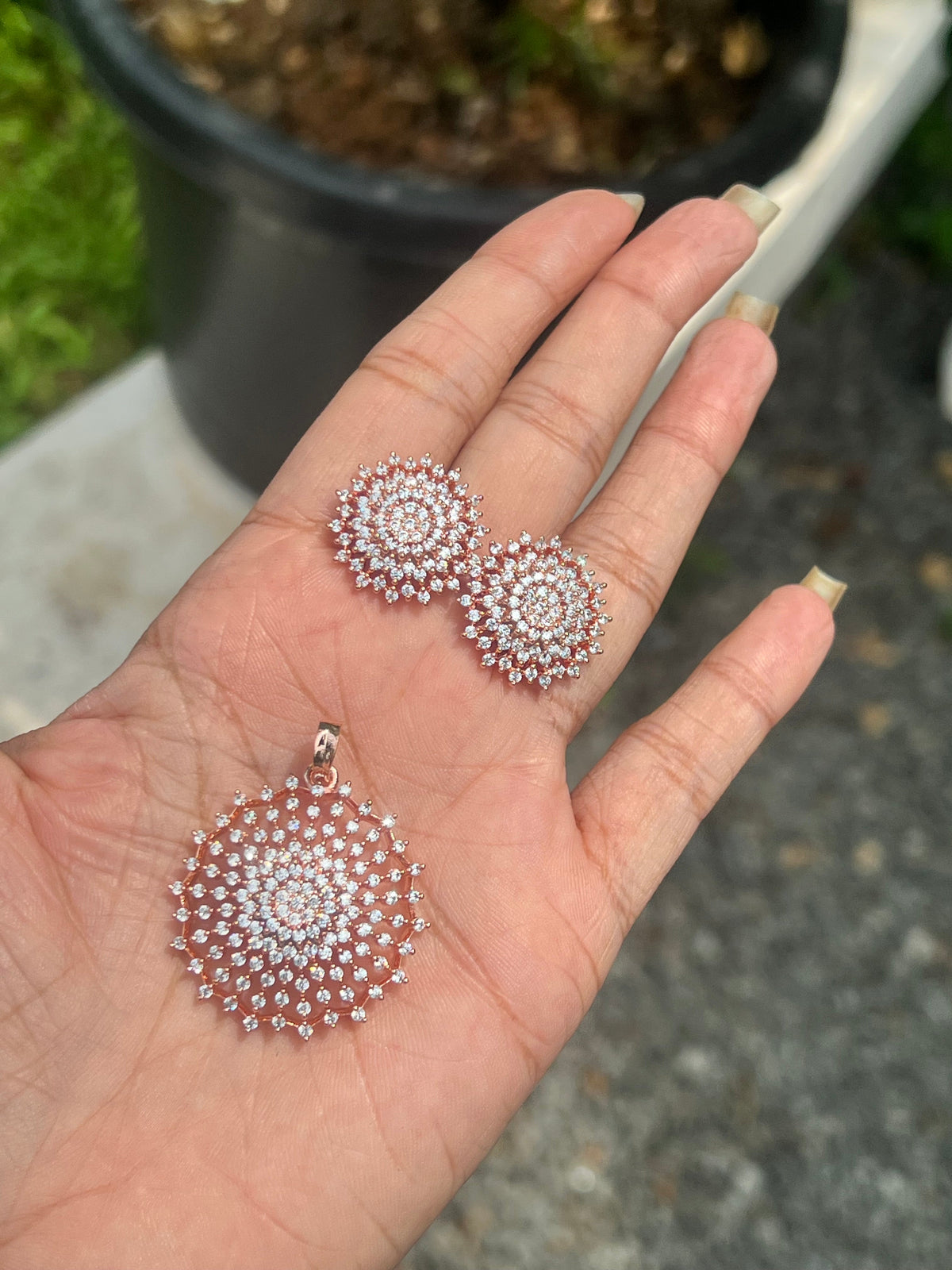 Premium daimond finish bridal wear  pendant  chain set product code 51