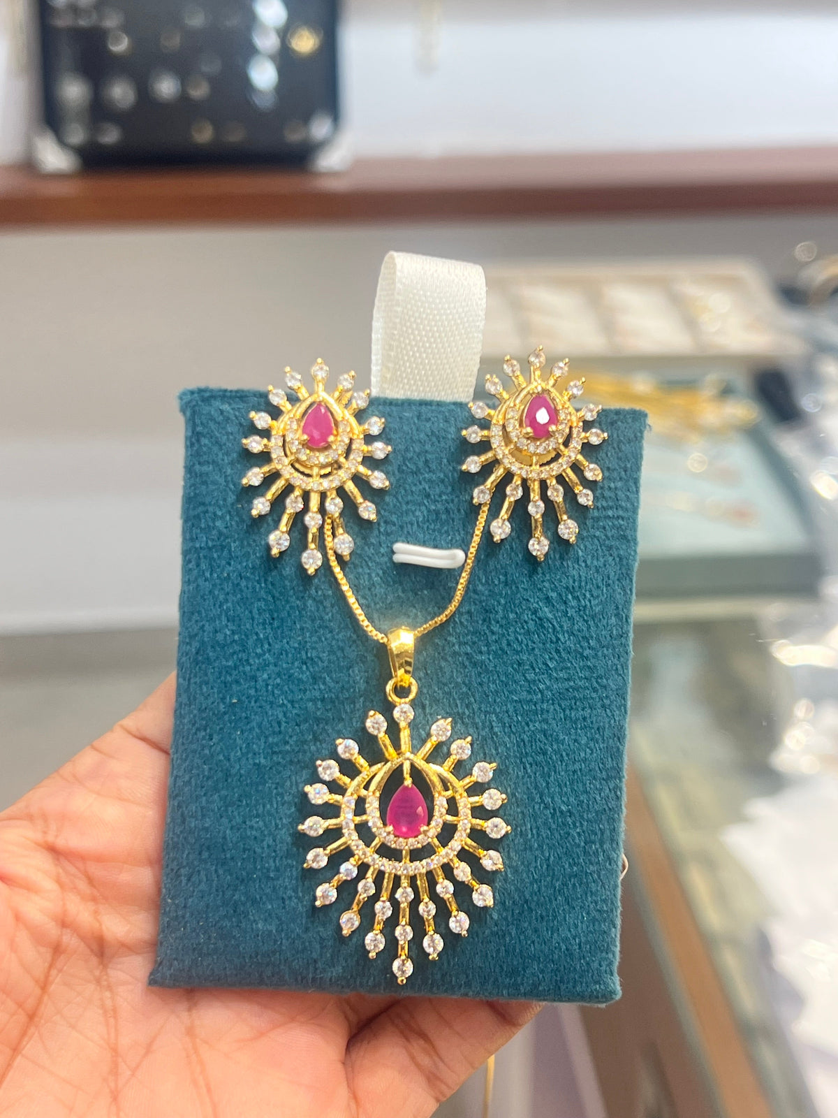 Premium quality  party wear diamond GJ polish  and gold polish pendant set with chain product code D220