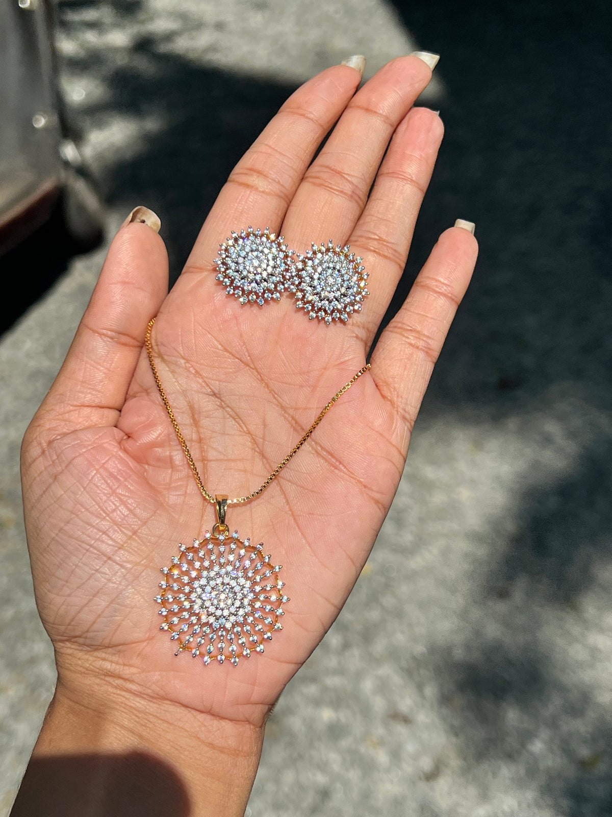 Premium daimond finish bridal wear  pendant  chain set product code 51
