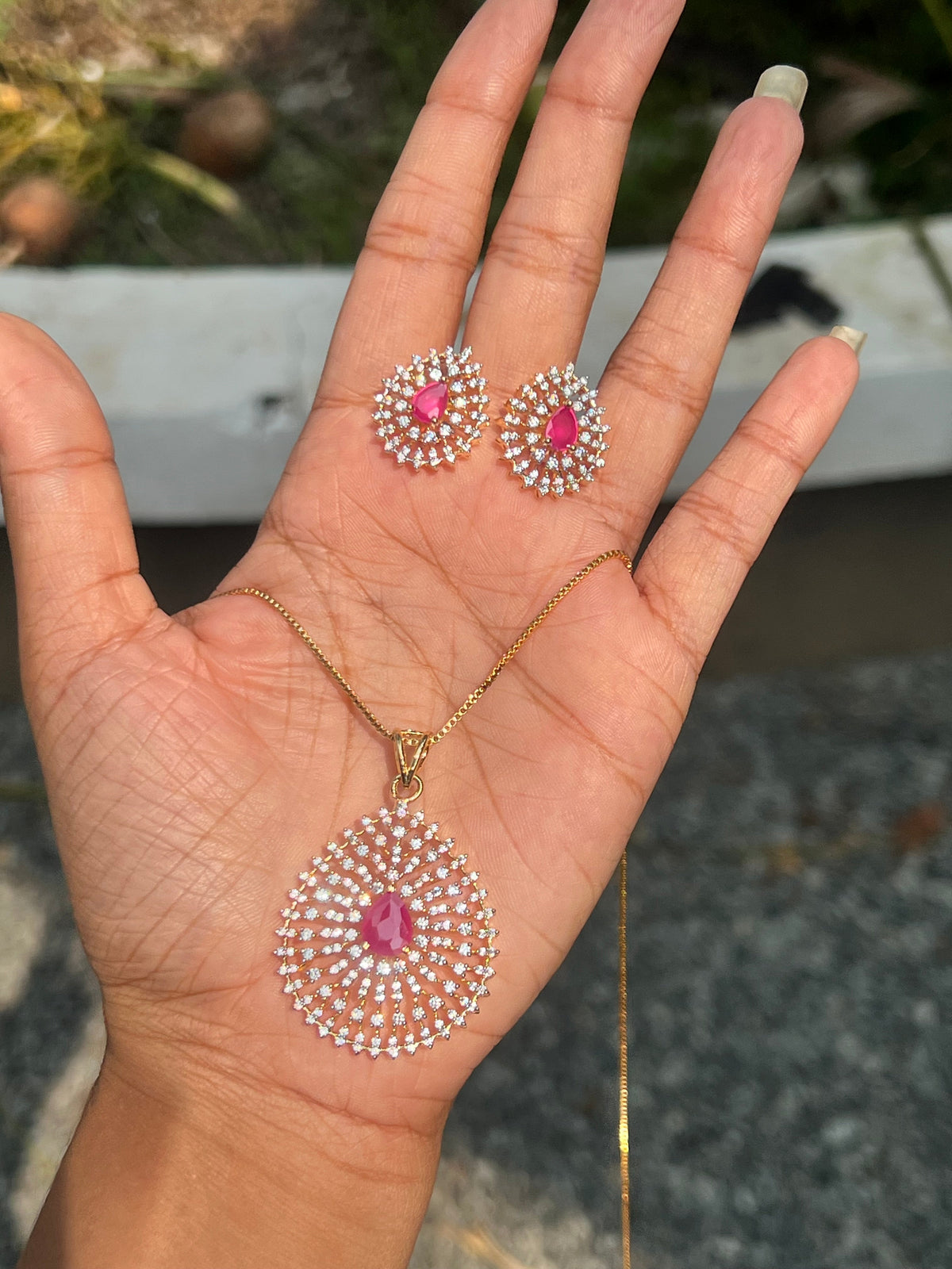 Premium diamond finish pendant chain set product code D134