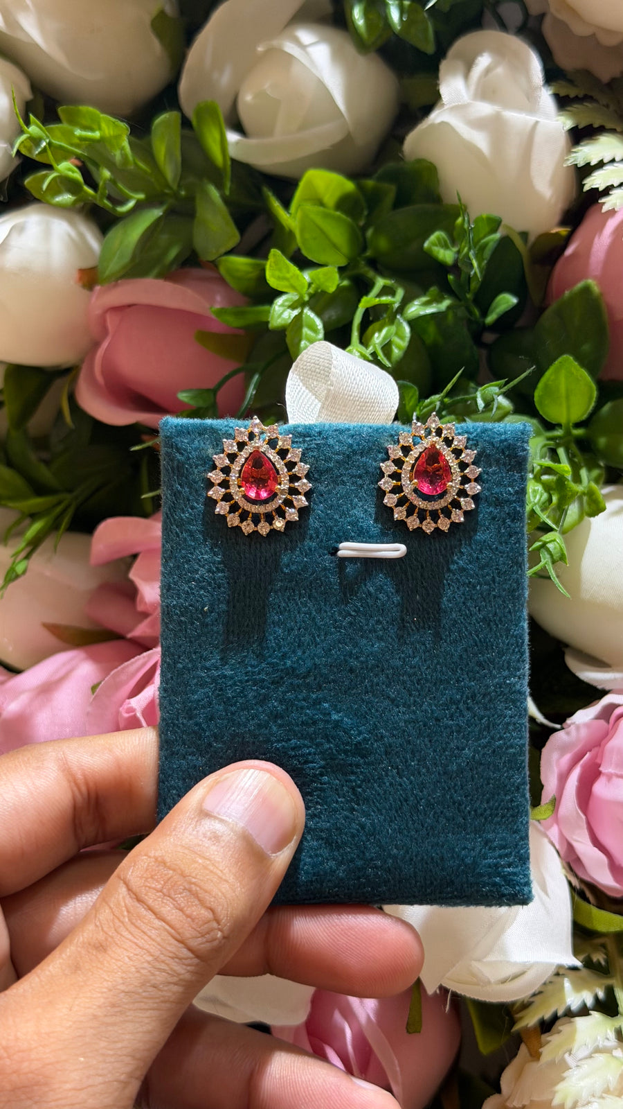 Premium diamond finish party wear earrings Product code E02