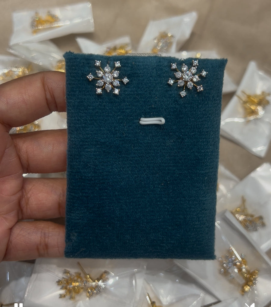 Premium diamond replica stud product code E160
