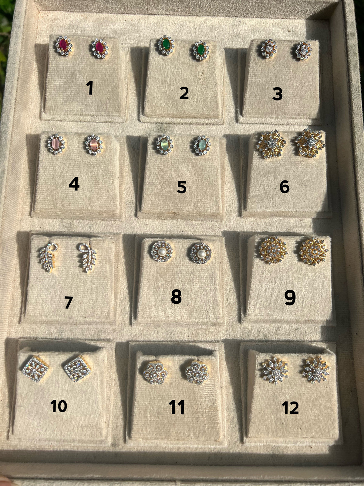 Premium diamond finish earrings product code E19
