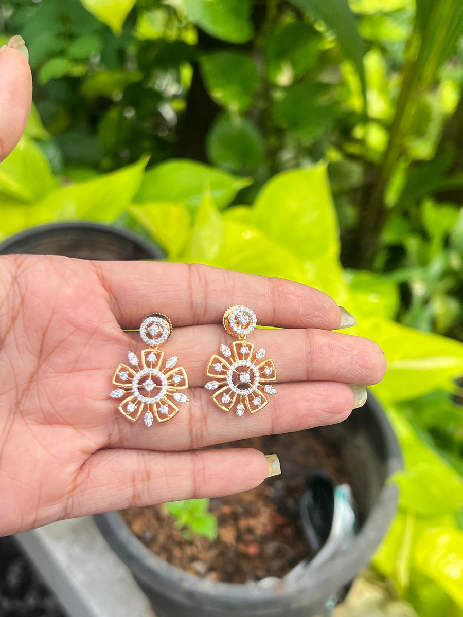 Premium diamond finish beautiful earings product code E145