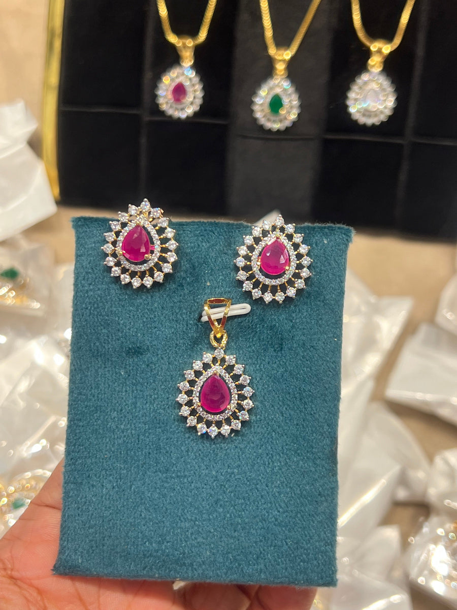 Premium diamond finish pendant set(no chain) product code D296