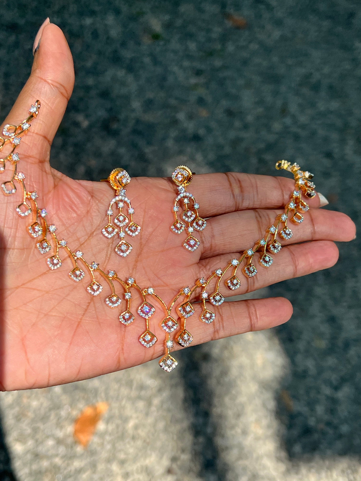 Premium diamond finish bridal necklace with back chain product code D35