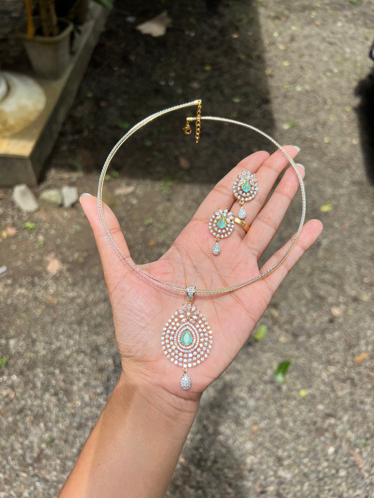 Premium daimond finish pendant earings set with Multi layer imported hasli  chain product code N60
