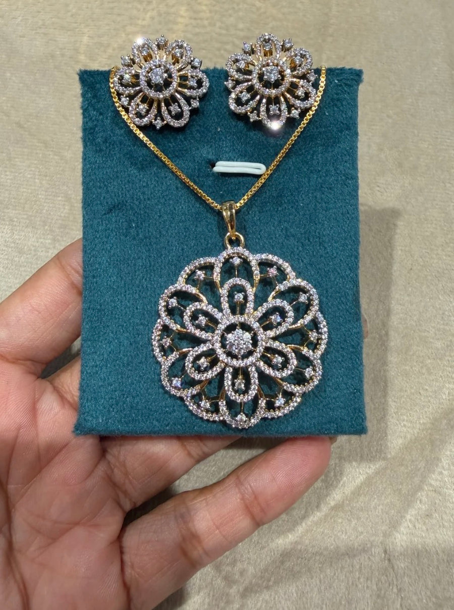 Premium look diamond finish party wear pendant set Product code D386