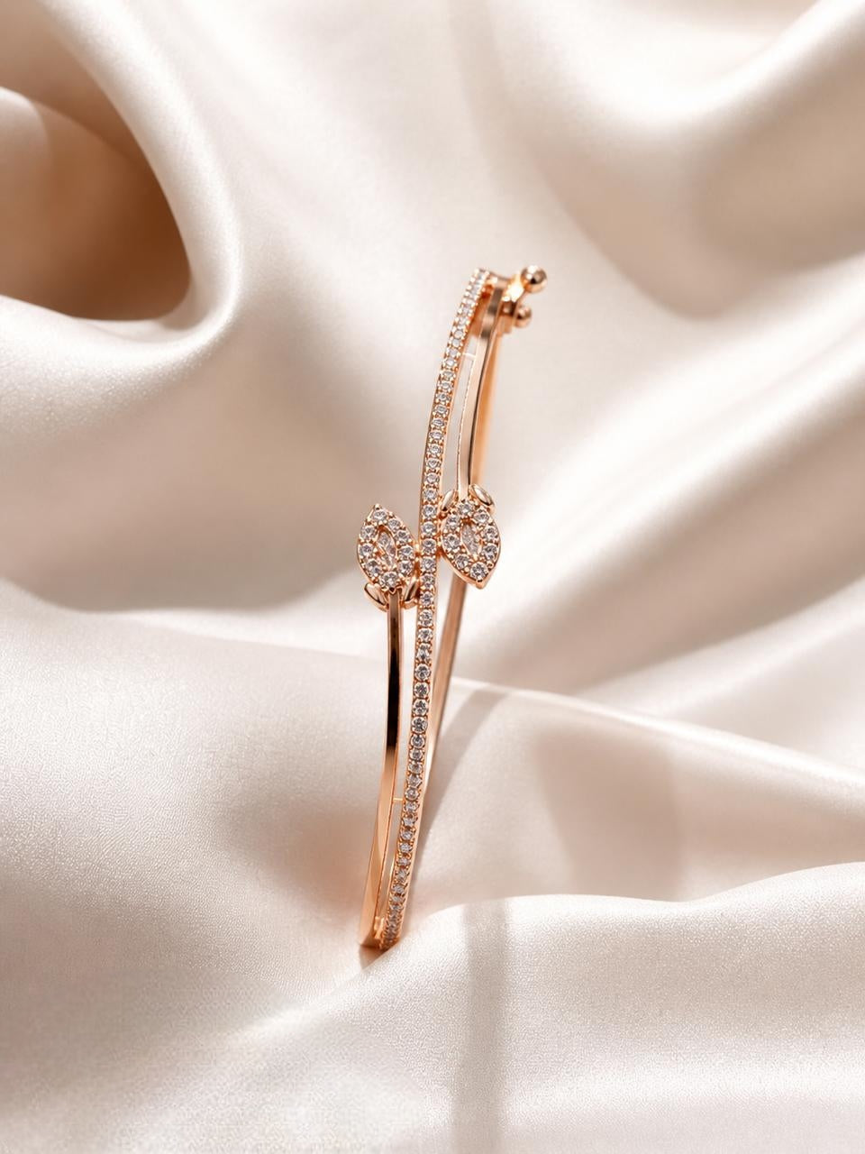 Premium ad diamond replica openable bracelet product code AD5