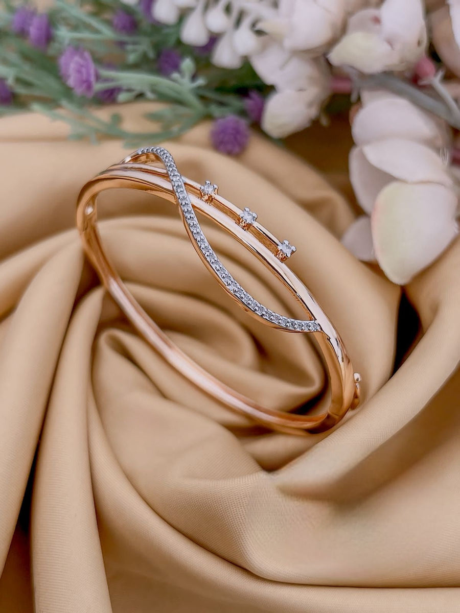 Premium ad diamond finish in rosegold polish openable bracelet product code AD7